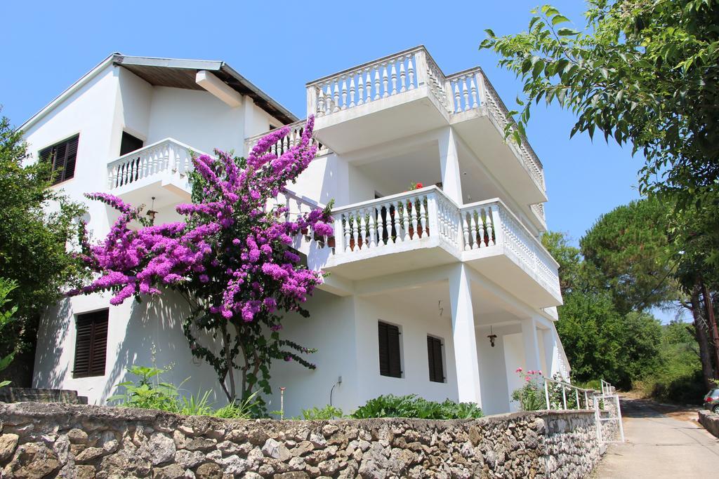 Apartment Dragovic ウルツィニ 部屋 写真